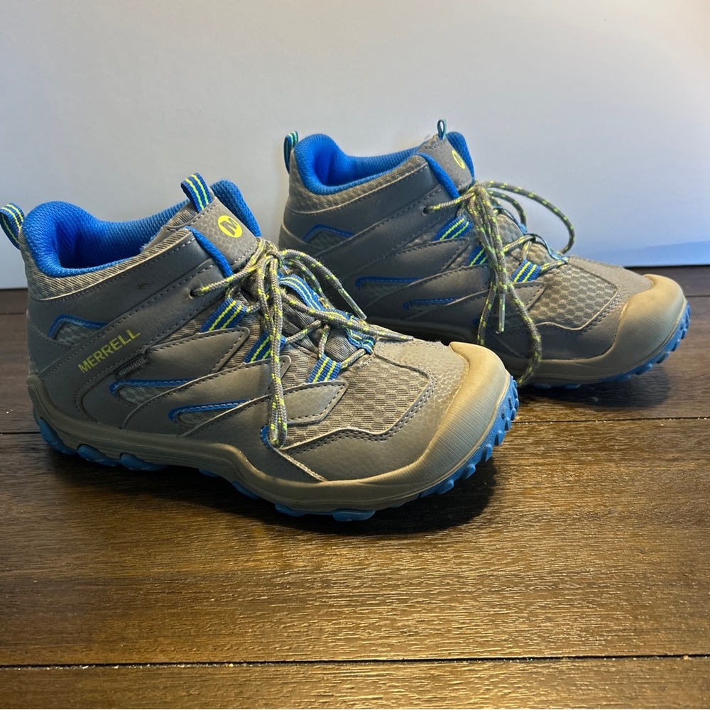 Merrell Boys 4M Chameleon 7 Access Waterproof Mid-Top Hiking Shoes